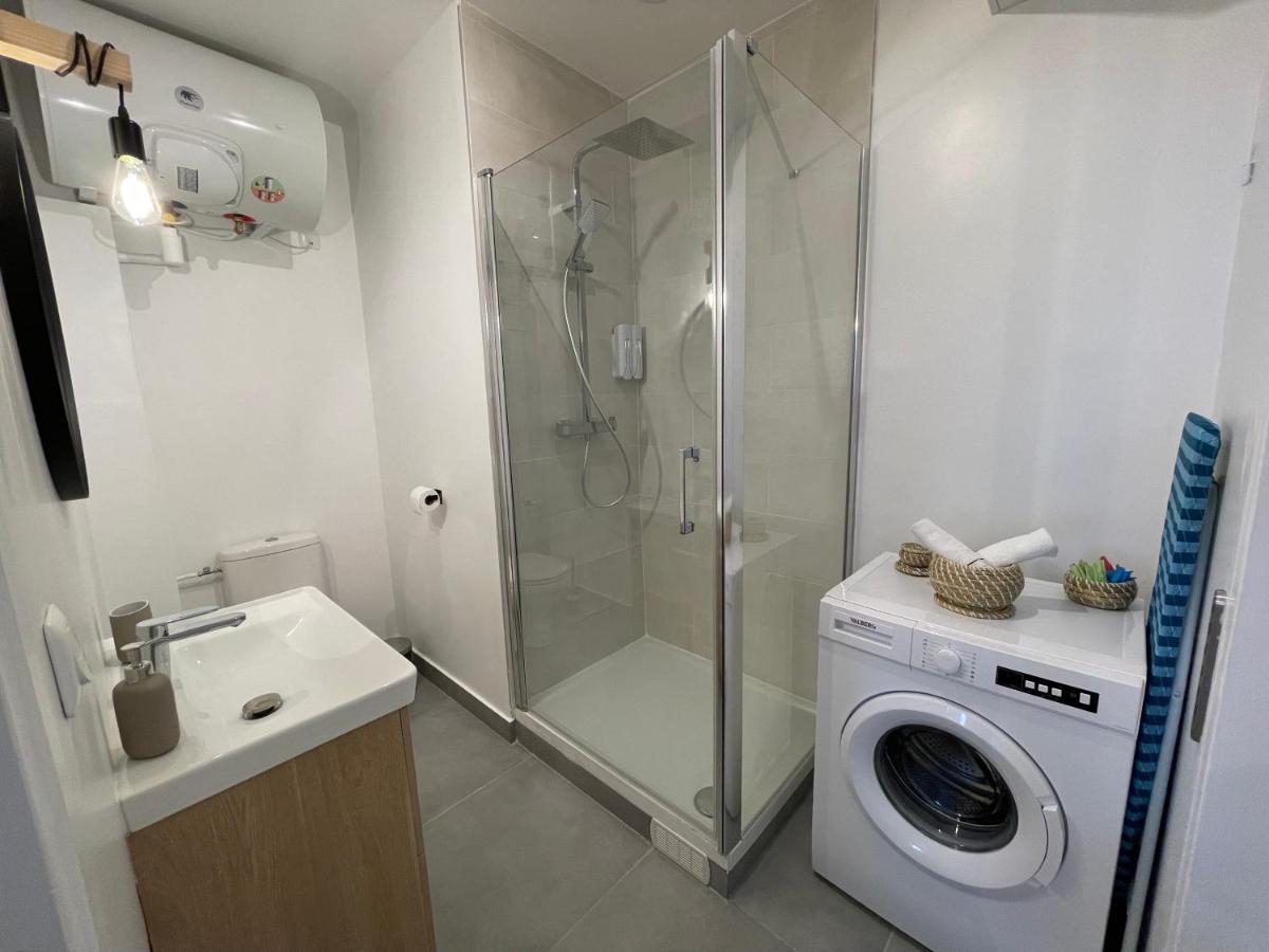 Superbe T2 Proche De Paris & Disneyland Ozoir-la-Ferriere Luaran gambar